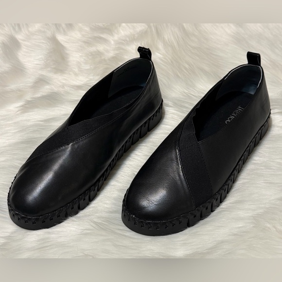 J.Renee Shoes - J.Renee Darvina Sleek Black Women's Loafers